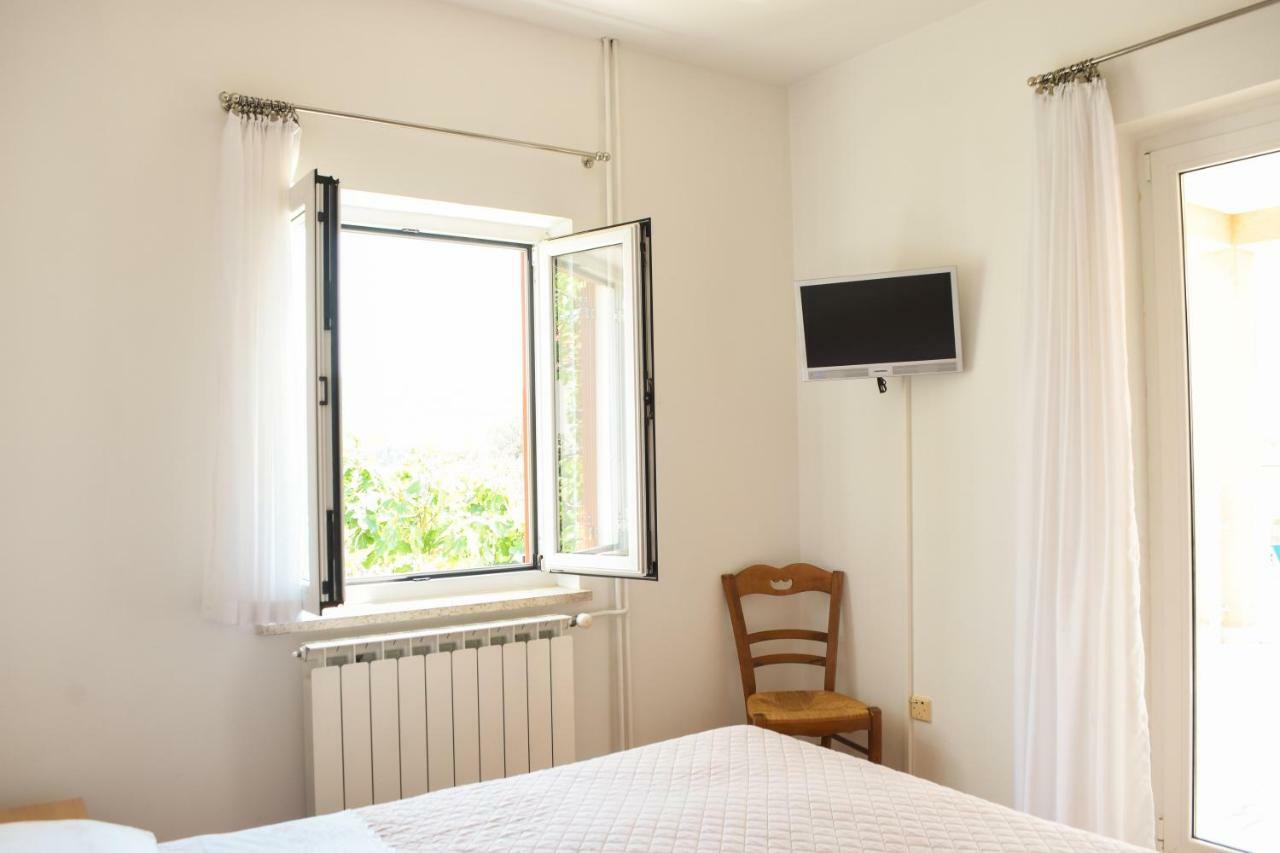 Rooms Ljubica Cres Exterior foto